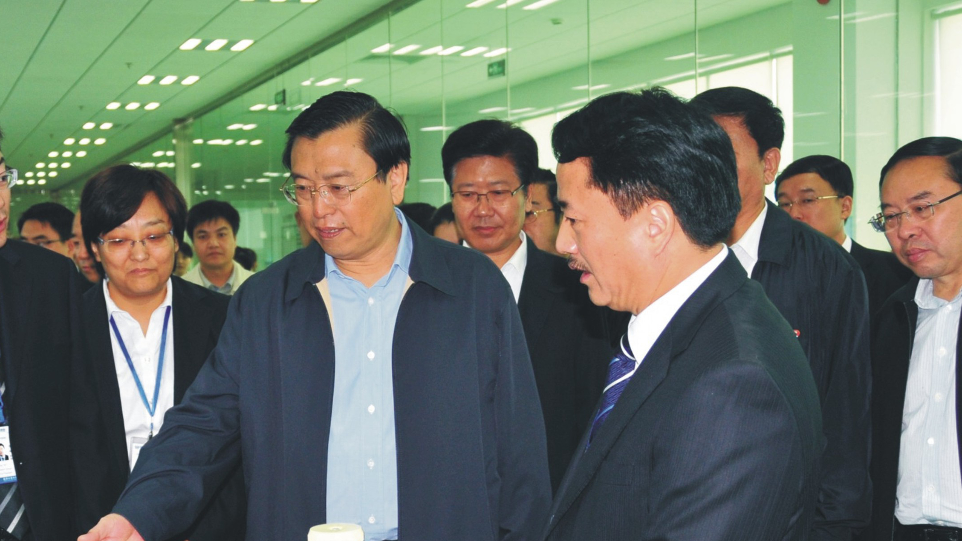 時(shí)任全國(guó)人大常委會(huì)委員長(zhǎng)、時(shí)任國(guó)務(wù)院副總理張德江同志視察威勝